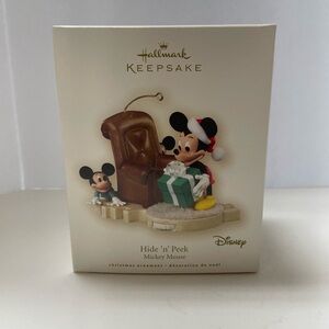 Hallmark Ornament Hide ‘n’ Peek Mickey Mouse 2007 new in box